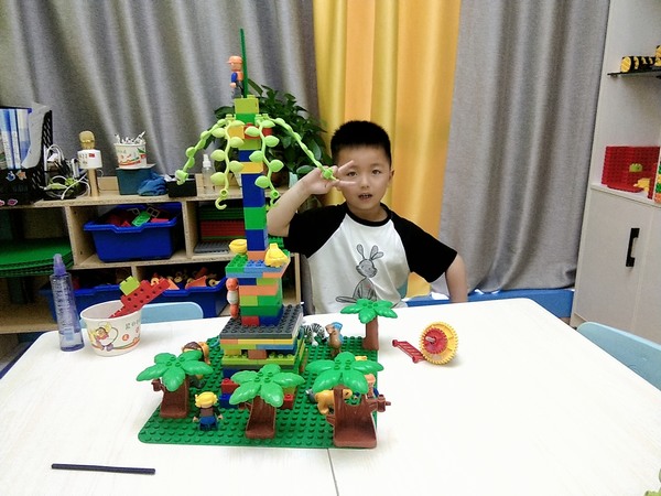 乐高搭建—学生作品