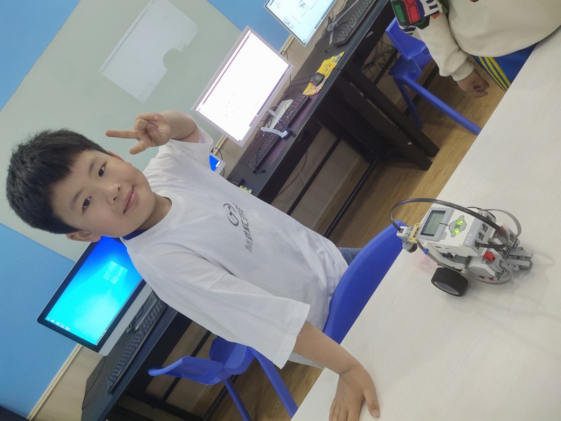 EV3—学生作品