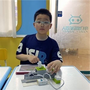 极光7—学生作品
